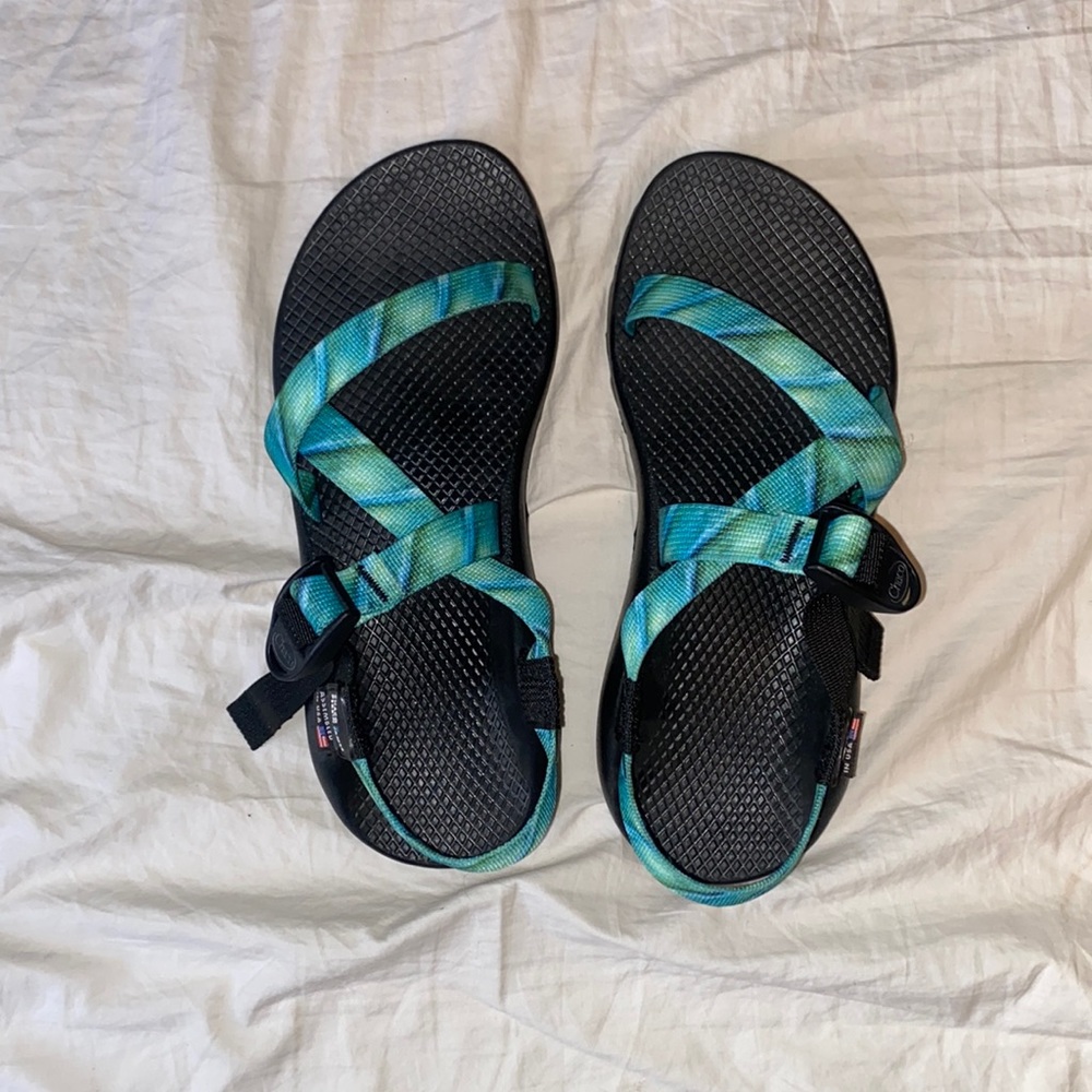 BRAND NEW CHACOS